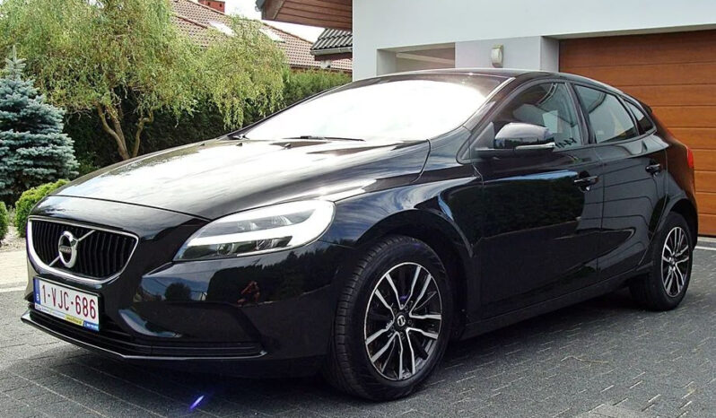 Volvo V40 full