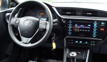 Toyota Auris 1.33 VVT-i Comfort full