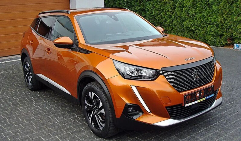 Peugeot 2008 PureTech 130 Allure S&S EAT8 full