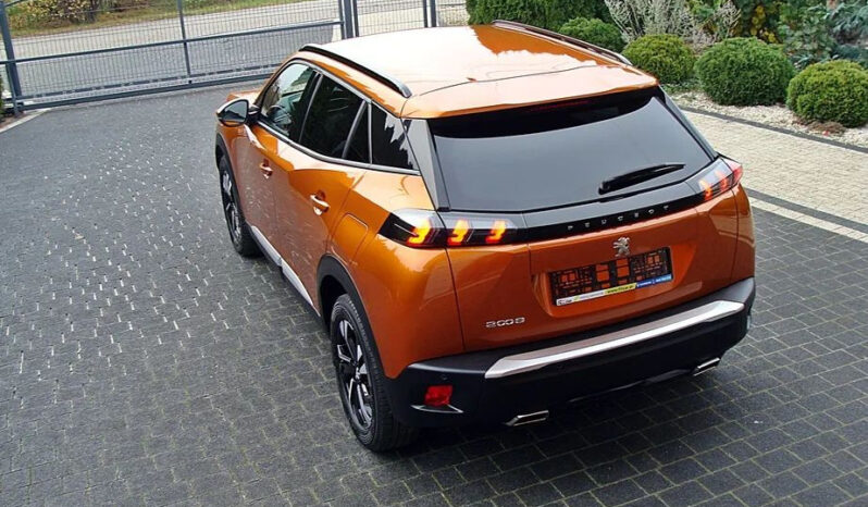 Peugeot 2008 PureTech 130 Allure S&S EAT8 full