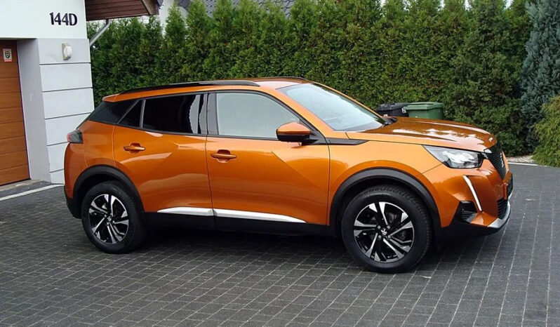 Peugeot 2008 PureTech 130 Allure S&S EAT8 full