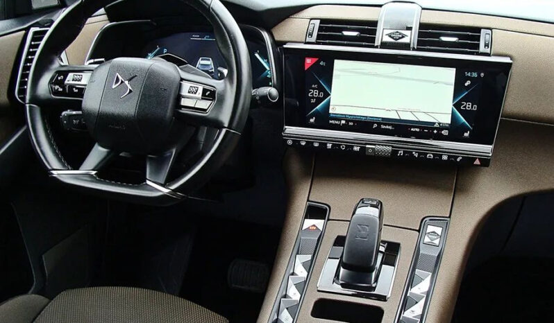 DS Automobiles DS 7 Crossback 1.6 E-Tense 4×4 La Premiere full