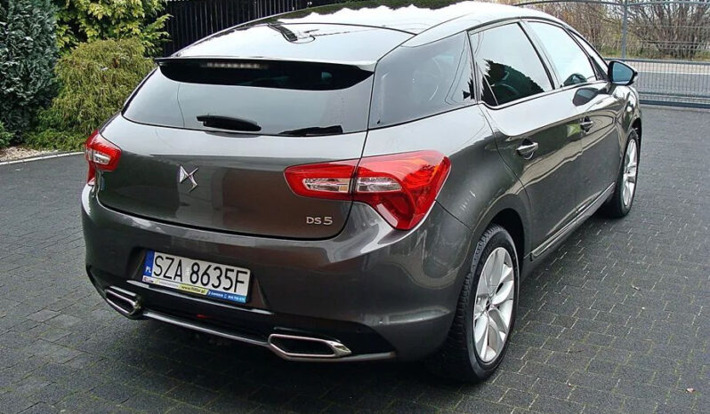 DS Automobiles DS 5 full