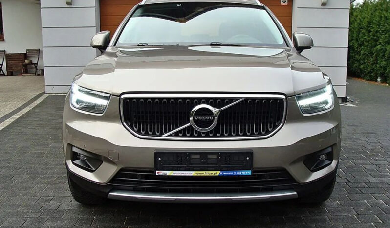 Volvo XC 40 T2 Plus Bright full