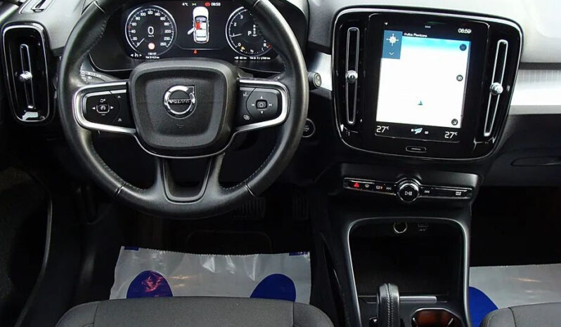 Volvo XC 40 T2 Plus Bright full