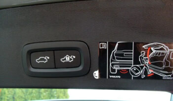 Volvo XC 40 T2 Plus Bright full