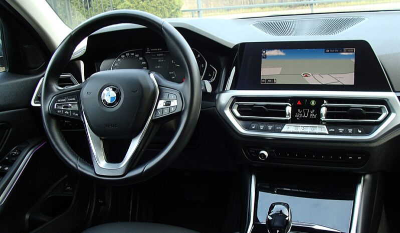 BMW Seria 3 318d Business Edition full