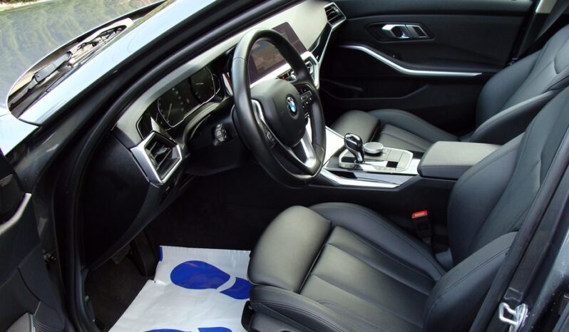 BMW Seria 3 318d Business Edition full