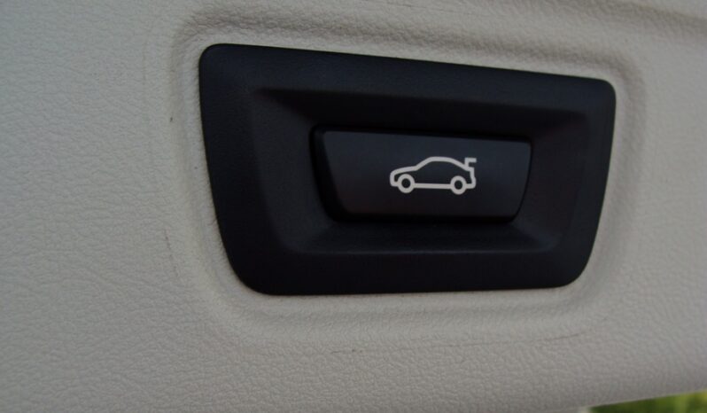 BMW Seria 3 318d Business Edition full