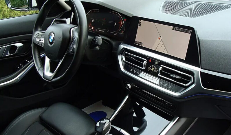 BMW Seria 3 320i Sport Line sport full