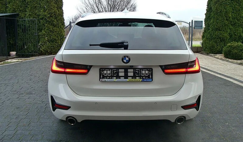 BMW Seria 3 320i Sport Line sport full