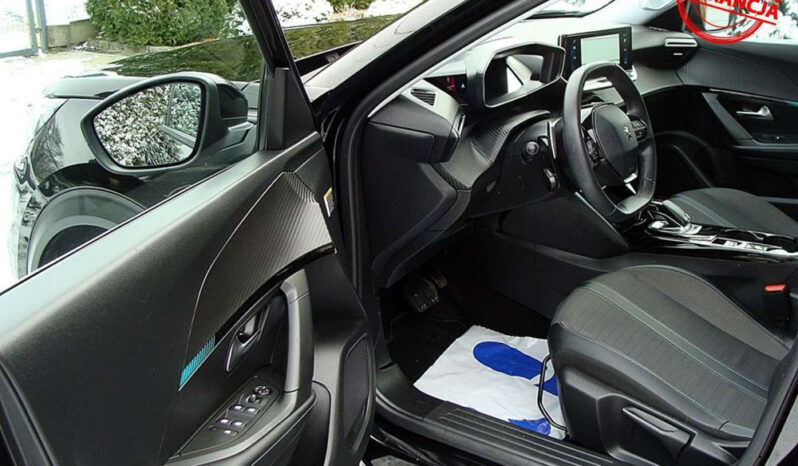 Peugeot 2008 1.5 BlueHDi Allure S&S EAT8 full