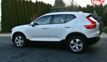 Volvo XC 40 T4 Momentum Pro full