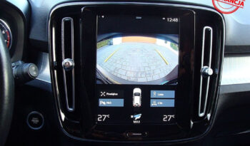 Volvo XC 40 T4 Momentum Pro full