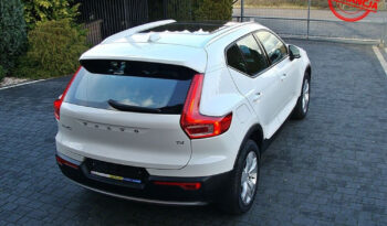 Volvo XC 40 T4 Momentum Pro full