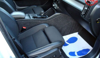 Volvo XC 40 T4 Momentum Pro full