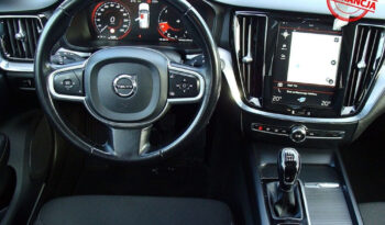 Volvo V60 D3 Momentum Pro full