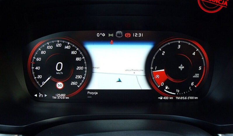 Volvo V60 D3 Momentum Pro full