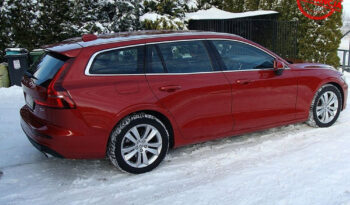 Volvo V60 D3 Momentum Pro full