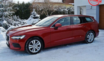 Volvo V60 D3 Momentum Pro full