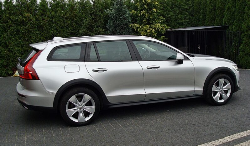 Volvo V60 Cross Country D3 Geartronic Pro full