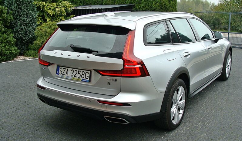 Volvo V60 Cross Country D3 Geartronic Pro full