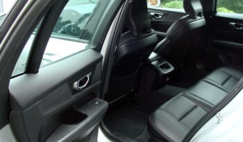 Volvo V60 Cross Country D3 Geartronic Pro full