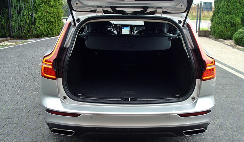 Volvo V60 Cross Country D3 Geartronic Pro full