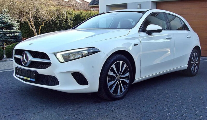 Mercedes-Benz Klasa A 250 e PHEV Progressive 8G-DCT full