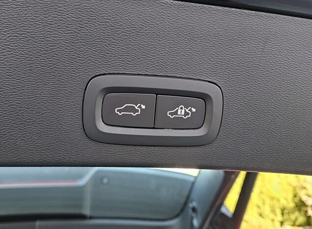 Volvo XC 40 B4 B Geartronic RDesign full