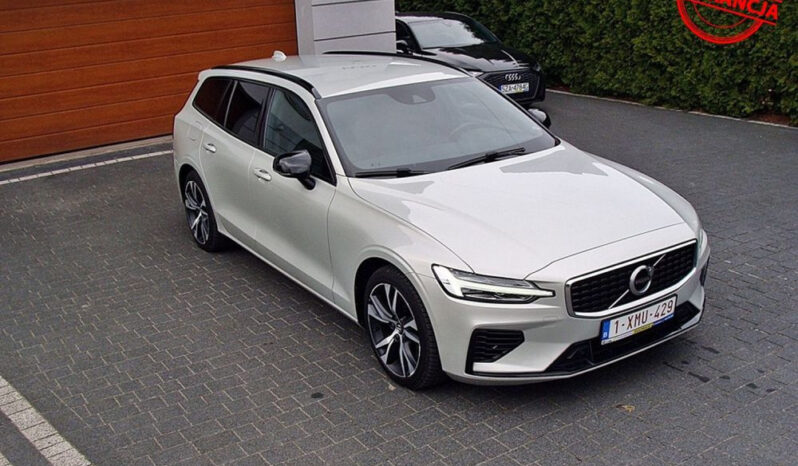Volvo V60 T8 AWD Plug-In Hybrid R-Design full