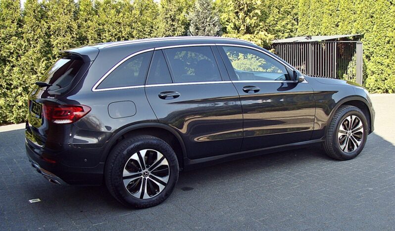 Mercedes-Benz GLC 300 e 4Matic 9G-TRONIC full