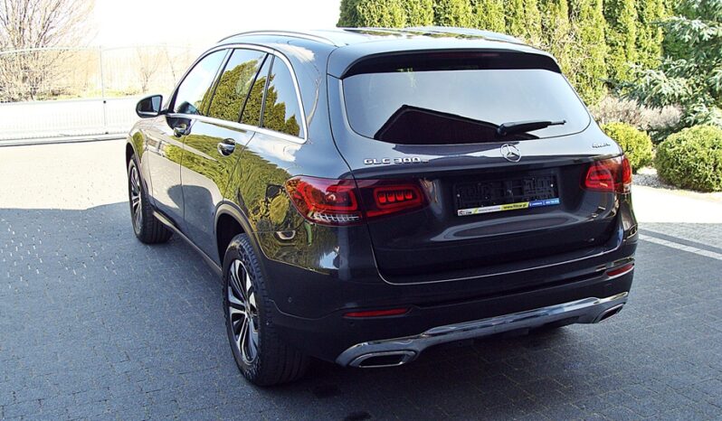 Mercedes-Benz GLC 300 e 4Matic 9G-TRONIC full