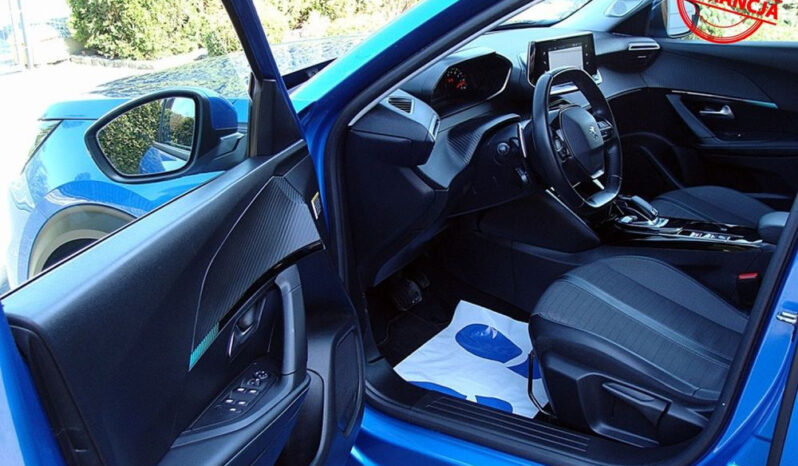Peugeot 2008 1.5 BlueHDi Allure S&S EAT8 full