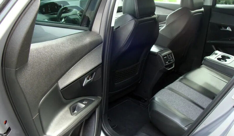 Peugeot 3008 BlueHDi 130 Stop & Start EAT8 Allure full