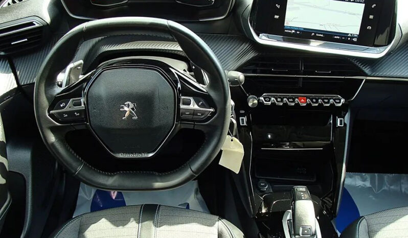 Peugeot 2008 BlueHDi 130 Allure S&S EAT8 full