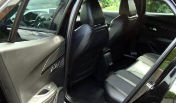 Peugeot 2008 PureTech 130 EAT8 GT full