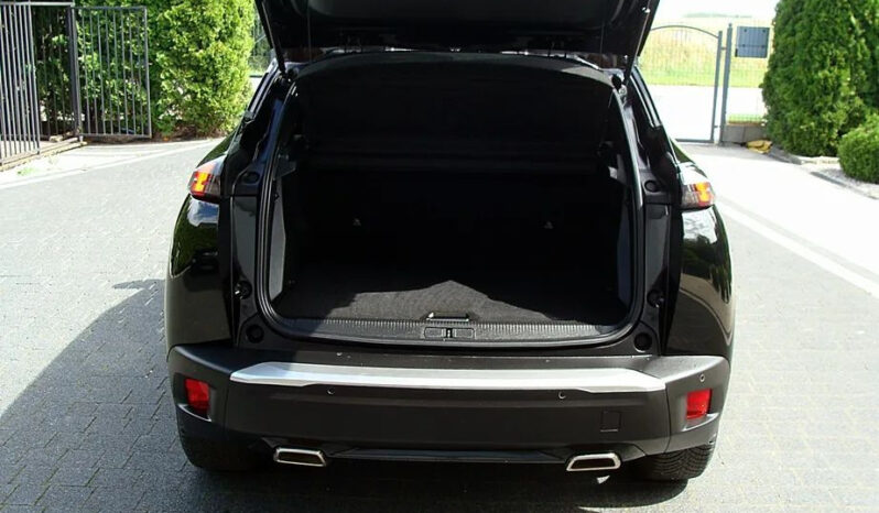 Peugeot 2008 PureTech 130 EAT8 GT full