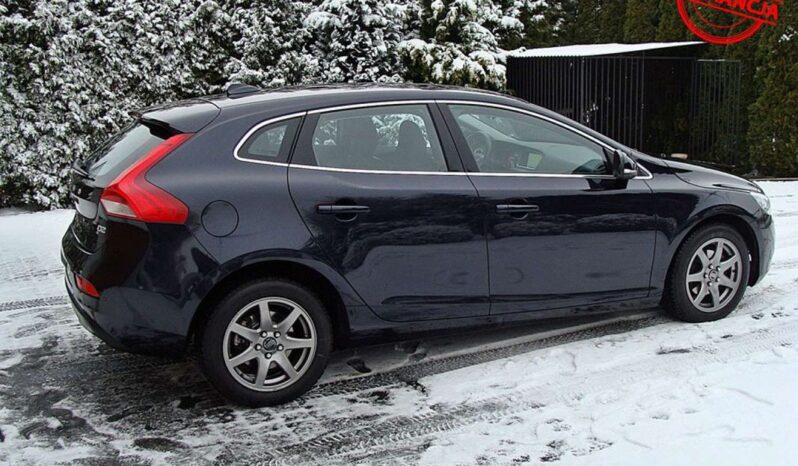 Volvo V40 2.0 D2 Zegary TFT Navi Alu Serwis KAMERA full