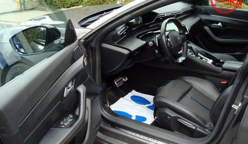 Peugeot 508 SW Plug-In Hybrid 225 e-EAT8 GT full